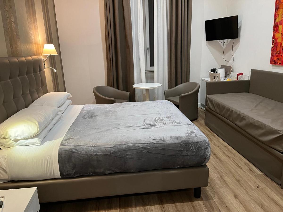 Triple Big Room Amazing View, For Two O Three Person, In Center Of Rome Extérieur photo